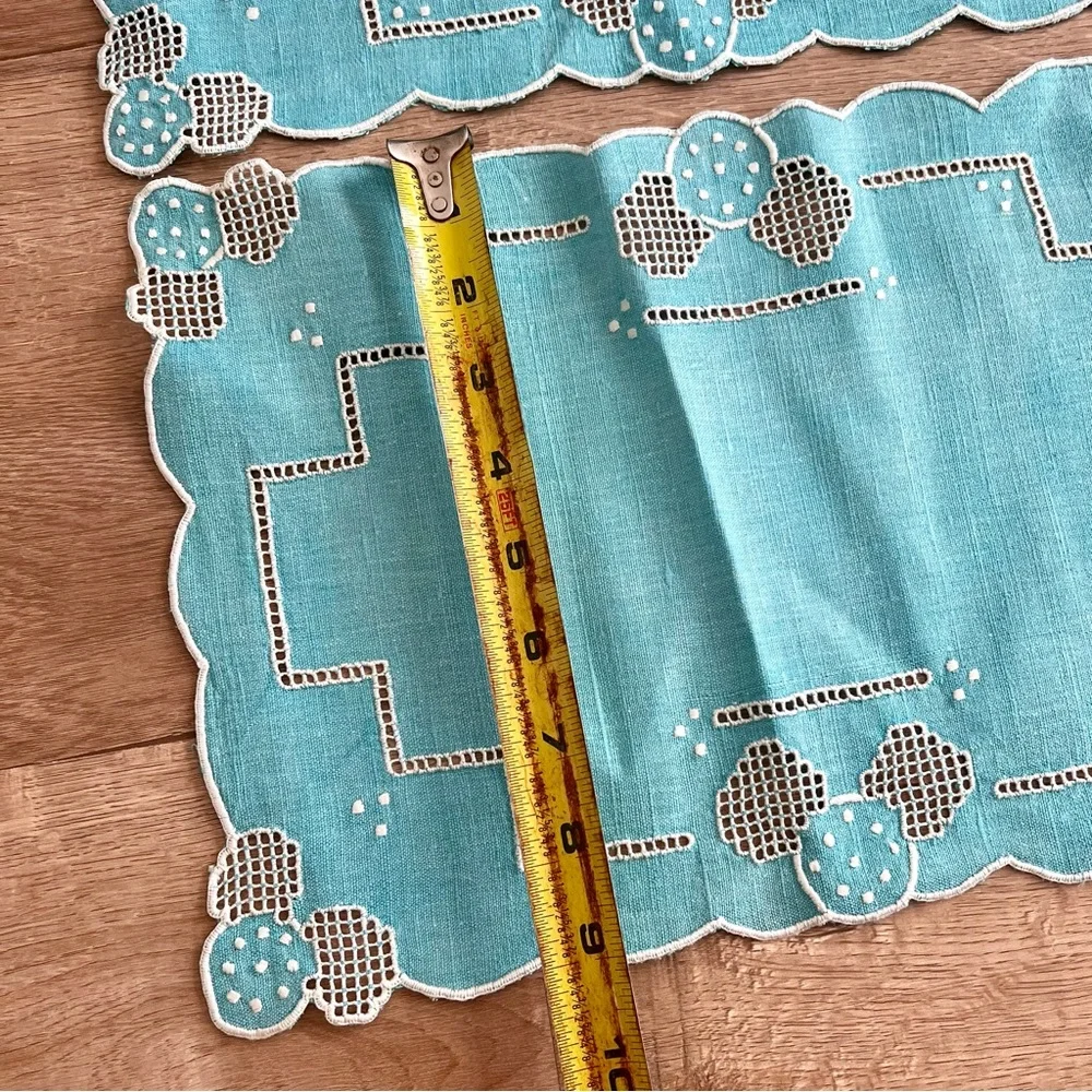 Crochet Embroidered‎ Blue Linen Placemats Table Cloth Set Of 2 - 9.25” X 13.75”